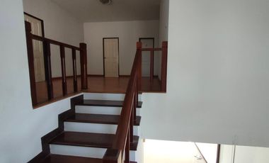 Quick sale!!! 2-story detached house, Baan Kritsana Rama 5 - Kanchanaphisek, next to the main road, 4 bedrooms, 3 bathrooms, the house is at the edge,