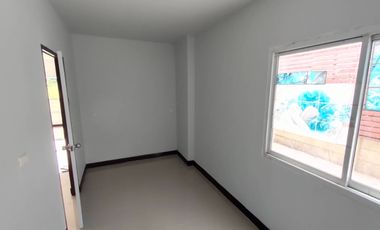 Quick sale!!! 2-story detached house, Baan Kritsana Rama 5 - Kanchanaphisek, next to the main road, 4 bedrooms, 3 bathrooms, the house is at the edge,
