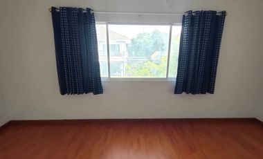 Quick sale!!! 2-story detached house, Baan Kritsana Rama 5 - Kanchanaphisek, next to the main road, 4 bedrooms, 3 bathrooms, the house is at the edge,