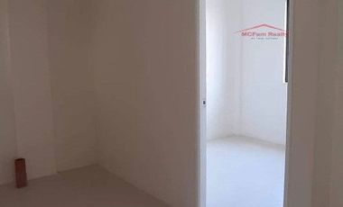 Condo Unit for sale! VALENZA MANSIONS,by Crown Asia.,Sta Rosa City, Laguna.