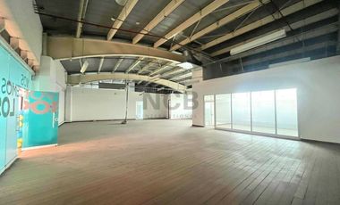OFICINA EN ARRIENDO CENTRO COMERCIAL MALLPLAZA BOGOTA