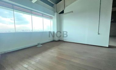 OFICINA EN ARRIENDO CENTRO COMERCIAL MALLPLAZA BOGOTA