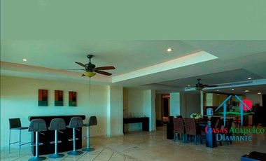 Oportunidad por Otis. Departamento de playa con vista frontal al mar