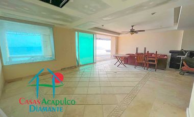 Oportunidad por Otis. Departamento de playa con vista frontal al mar