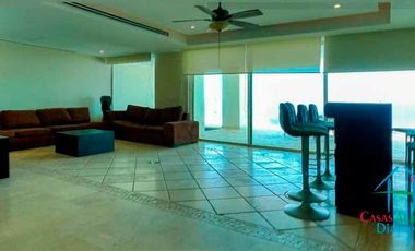 Oportunidad por Otis. Departamento de playa con vista frontal al mar