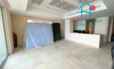 Oportunidad por Otis. Departamento de playa con vista frontal al mar