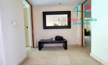 Oportunidad por Otis. Departamento de playa con vista frontal al mar