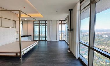 RUSH SALE!!! Penthouse with Own Pool in Viridian Greenhills