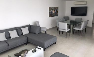 Departamento en venta primera línea al Mar, sector playa Murciélago, Cerca al Mall del Pacífico  Manta Ecuador