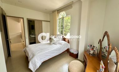 Se Vende Casa en el Condominio Linares del Lago – Bucaramanga.