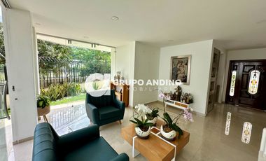 Se Vende Casa en el Condominio Linares del Lago – Bucaramanga.