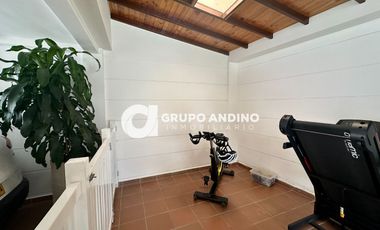 Se Vende Casa en el Condominio Linares del Lago – Bucaramanga.