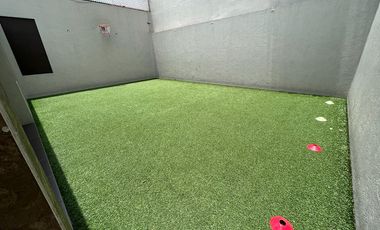 EXCELENTE CASA EN CONDOMINIO MUY BIEN UBICADA