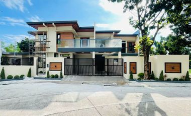 FOR SALE NEW ELEGANT MODERN HOUSE WITH POOL IN PAMPANGA NEAR CLARK AND S&R