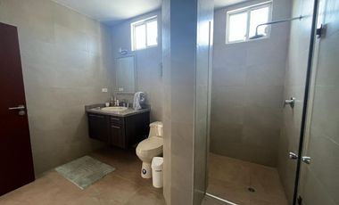 edificio rentero de venta en manta zona norte