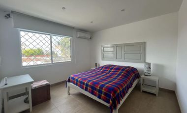 edificio rentero de venta en manta zona norte