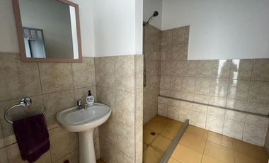 edificio rentero de venta en manta zona norte