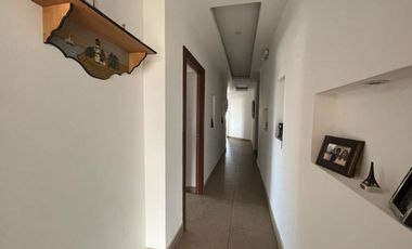 edificio rentero de venta en manta zona norte