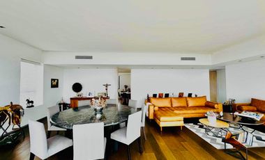 Bosque 6060 Hermoso Pent House en Venta