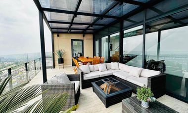 Bosque 6060 Hermoso Pent House en Venta