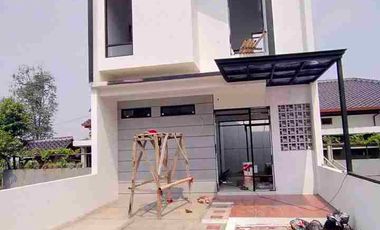Rumah dijual dekat Pemkot cimahi di cluster cihanjuang Bandung, 5 unit lagi