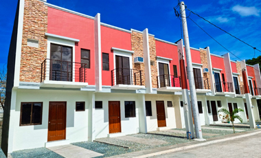 2 bedrooms 2T&B with Parking Townhouse at M. Santiago Road, Lambakin, Marilao City