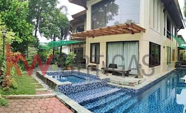Beautiful House with Pool for Sale in Loyola Grand Villas, Quezon City