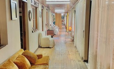 Se vende casona en Molina, ideal para uso comercial