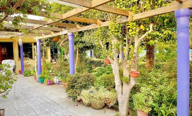 Se vende casona en Molina, ideal para uso comercial