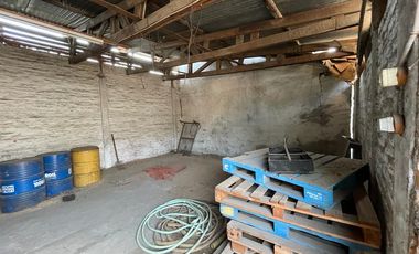 Se vende casona en Molina, ideal para uso comercial