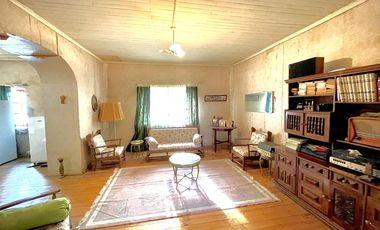 Se vende casona en Molina, ideal para uso comercial