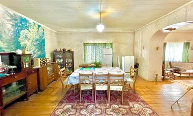 Se vende casona en Molina, ideal para uso comercial