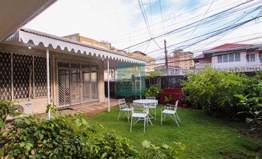 Charming 3-Bedroom Bungalow with Garden for Rent - Tranquil Living Near Country Mall!