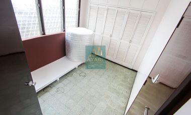 Charming 3-Bedroom Bungalow with Garden for Rent - Tranquil Living Near Country Mall!