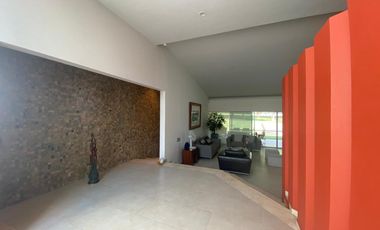 CASA EN VENTA EN FRACCIONAMIENTO LOMAS DE COCOYOC MORELOS