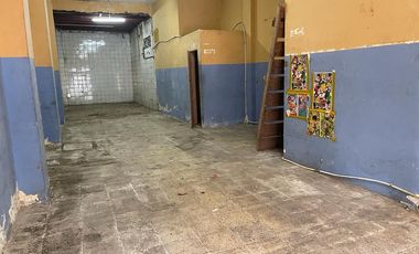 Alquiler de Local 80 m² Centro Cerca Al Parque Centenario, Todo Tipo de Negocios