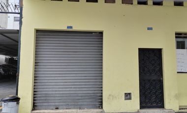 Alquiler de Local 80 m² Centro Cerca Al Parque Centenario, Todo Tipo de Negocios