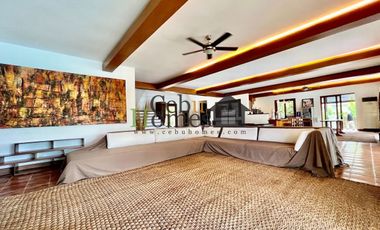 4 Bedroom House with Pool For Rent in North Town Homes