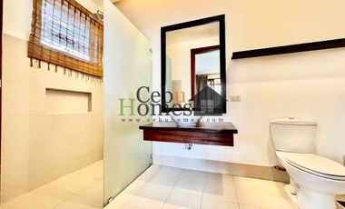 4 Bedroom House with Pool For Rent in North Town Homes