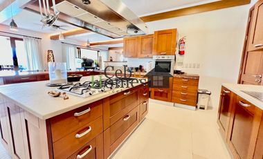 4 Bedroom House with Pool For Rent in North Town Homes