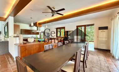 4 Bedroom House with Pool For Rent in North Town Homes