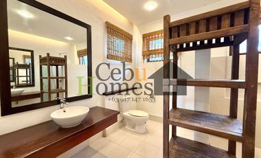 4 Bedroom House with Pool For Rent in North Town Homes