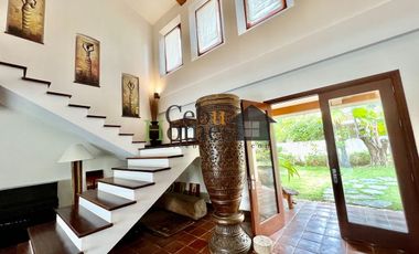 4 Bedroom House with Pool For Rent in North Town Homes