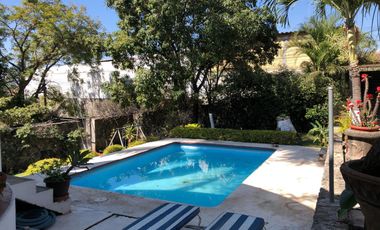 Casa sola en venta, Tezoyuca Morelos, ALBERCA, Para vivir con estilo