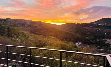 Rush Sale Luxurious 3br Cliffhouse Yanarra Residences