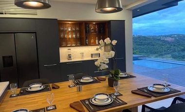 Rush Sale Luxurious 3br Cliffhouse Yanarra Residences
