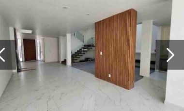 CASA EN VENTA EN METEPEC