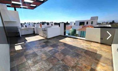 CASA EN VENTA EN METEPEC