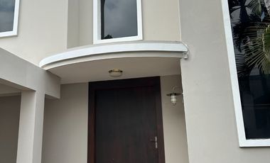 VENDO HERMOSA CASA EN LOS PARQUES