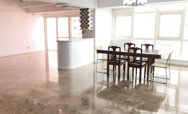 FOR SALE/LEASE - 4BR in Washington Tower, Parañaque City